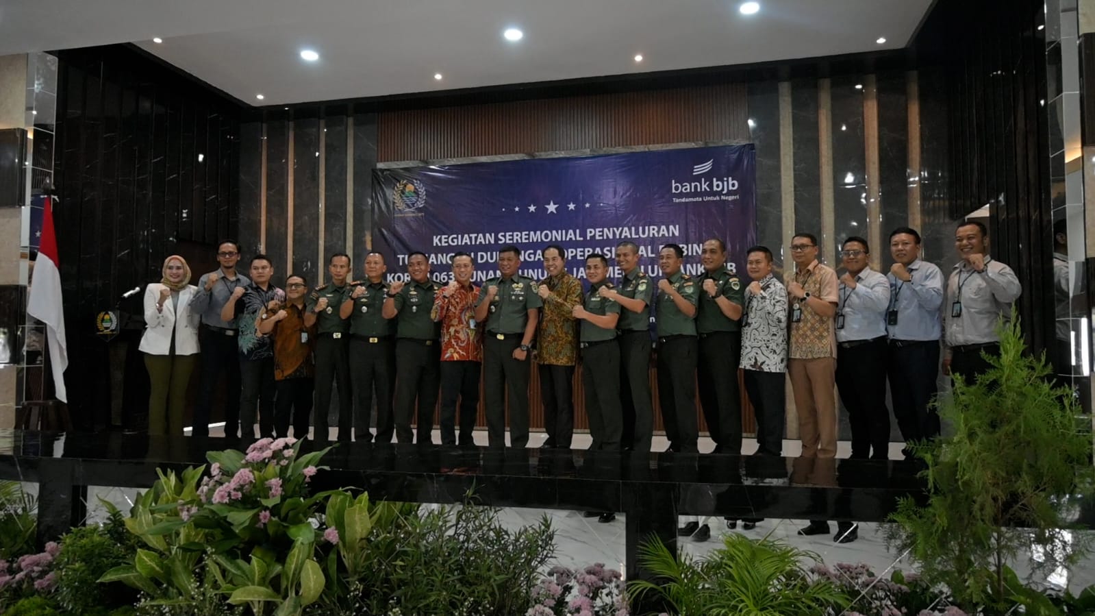 bank bjb dan TNI AD Gelar Seremonial Penyaluran Tunjangan Operasional Babinsa