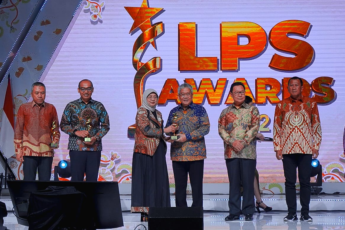 Berkontribusi Signifikan Dukung Inklusivitas Keuangan, bank bjb Raih LPS Banking Award 2023