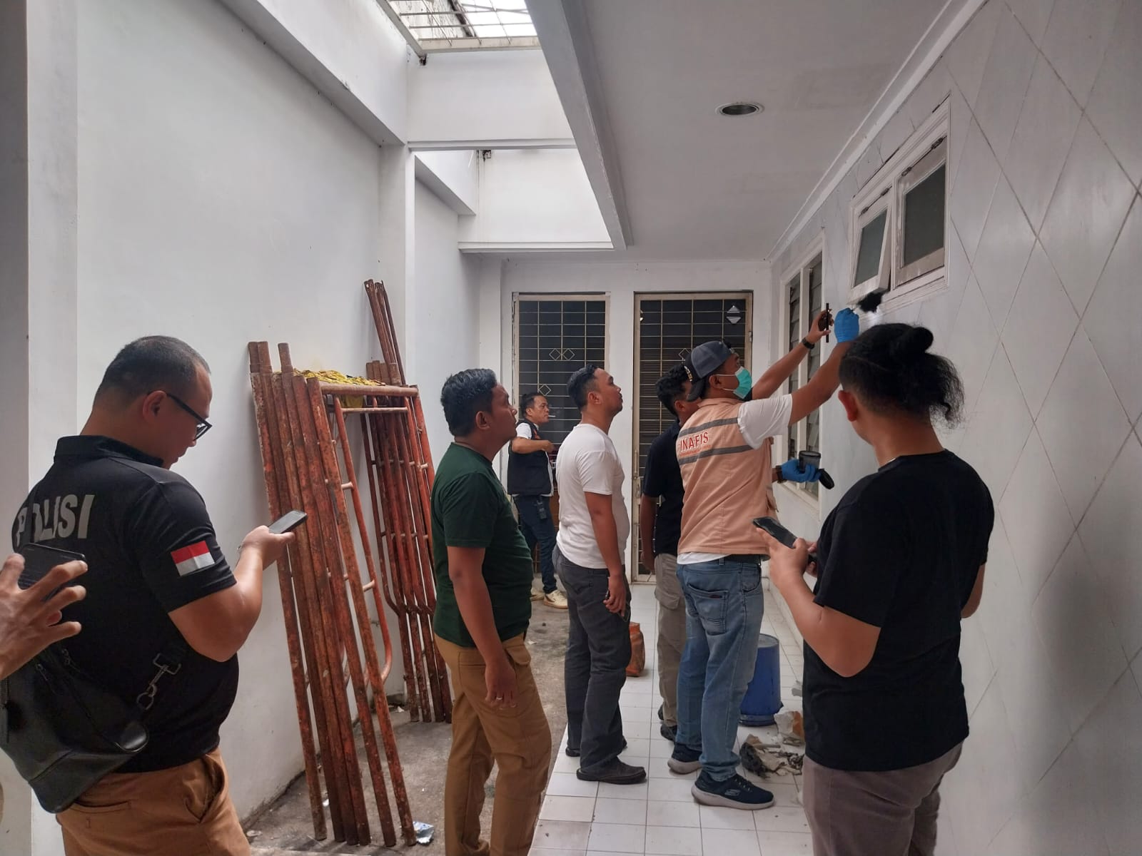 Pencuri di Rumah Pemenangan Prabowo-Gibran Tinggalkan Jejak Kaki