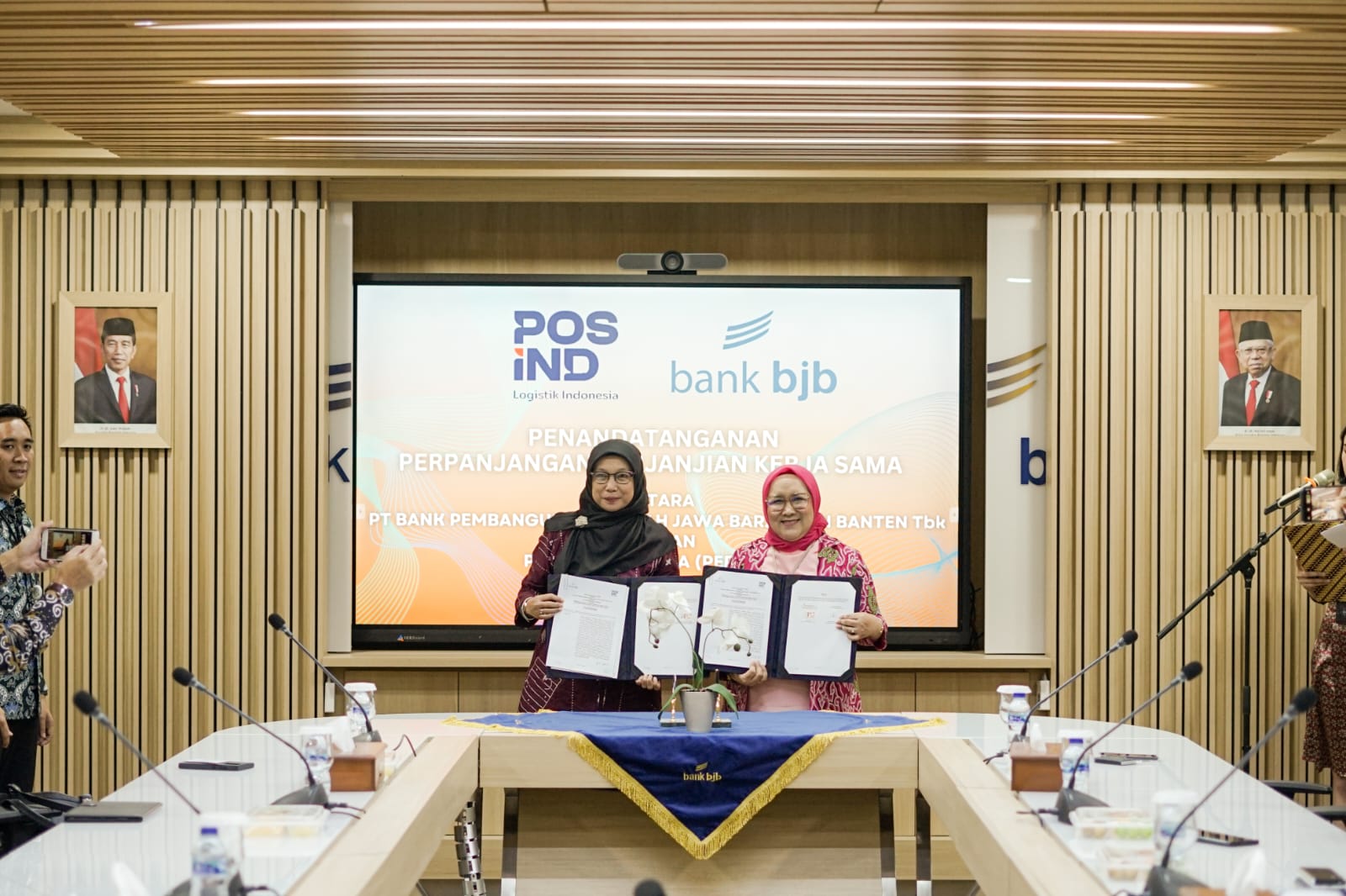 Perkuat Sinergi, bank bjb dan PT Pos Indonesia Perpanjang Perjanjian Kerjasama 