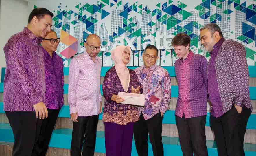 XL Axiata Bagi Dividen Rp 635,5 Miliar